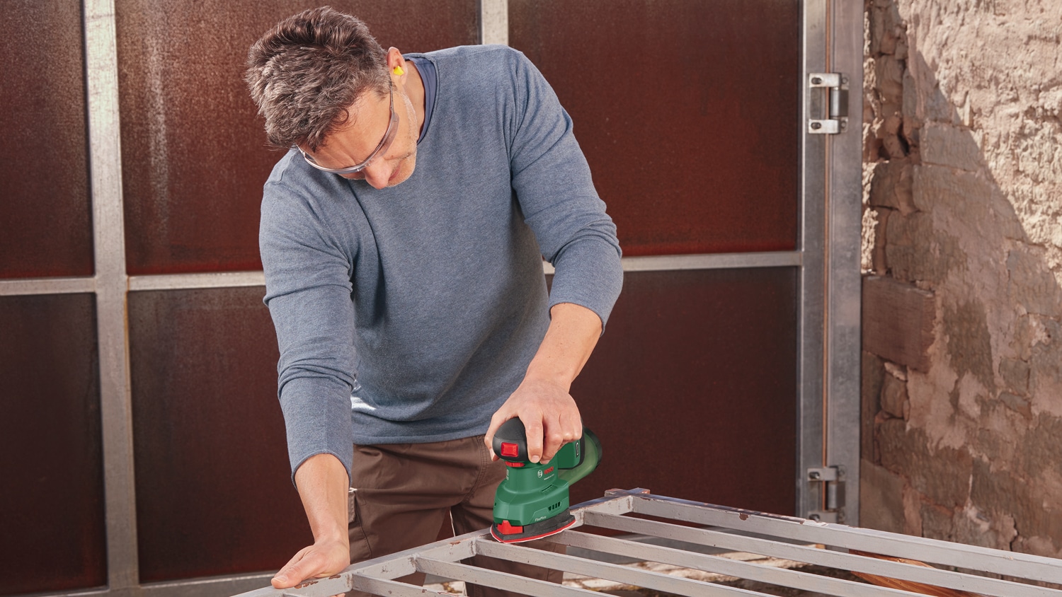 BOSCH Akku-Multischleifer UniversalSander 18V-10, 06033E3100, Solo BOSCH Akku-Multischleifer UniversalSander 18V-10, 06033E3100, Solo