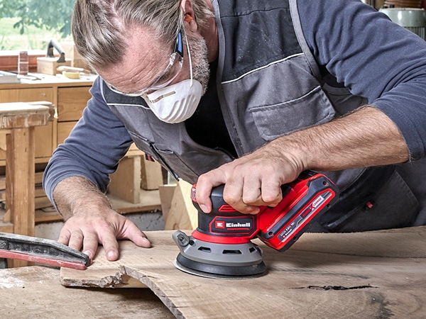 EINHELL PROFESSIONAL Akku-Exzenterschleifer TP-RS 18/32 Li BL Kit (1x 4,0 Ah) EINHELL Akku-Exzenterschleifer TP-RS 18/32 Li BL Kit (1x 4,0 Ah)