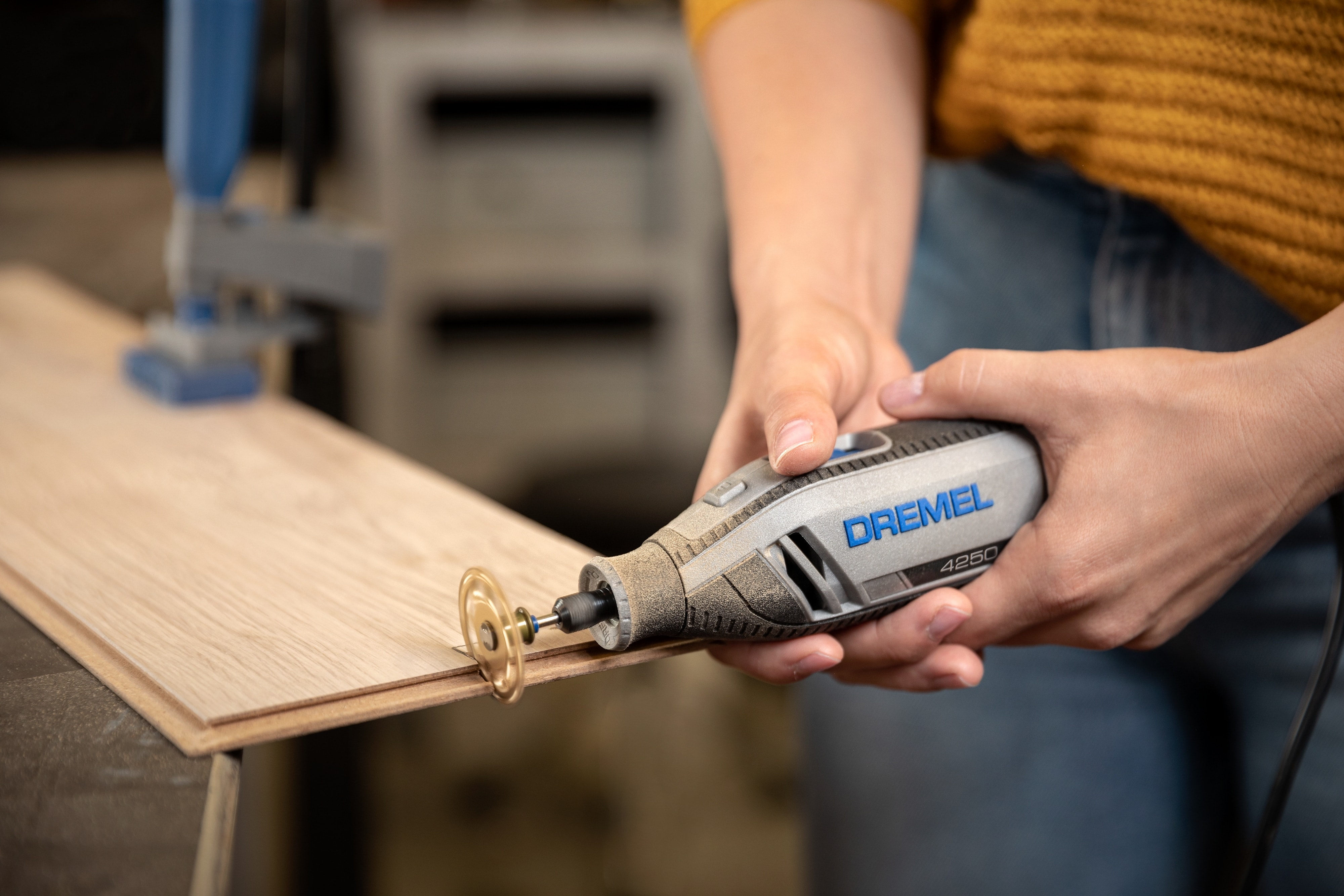 DREMEL Multifunktionswerkzeug, 4250 (4250-3/45) DREMEL Multifunktionswerkzeug, 4250 (4250-3/45)