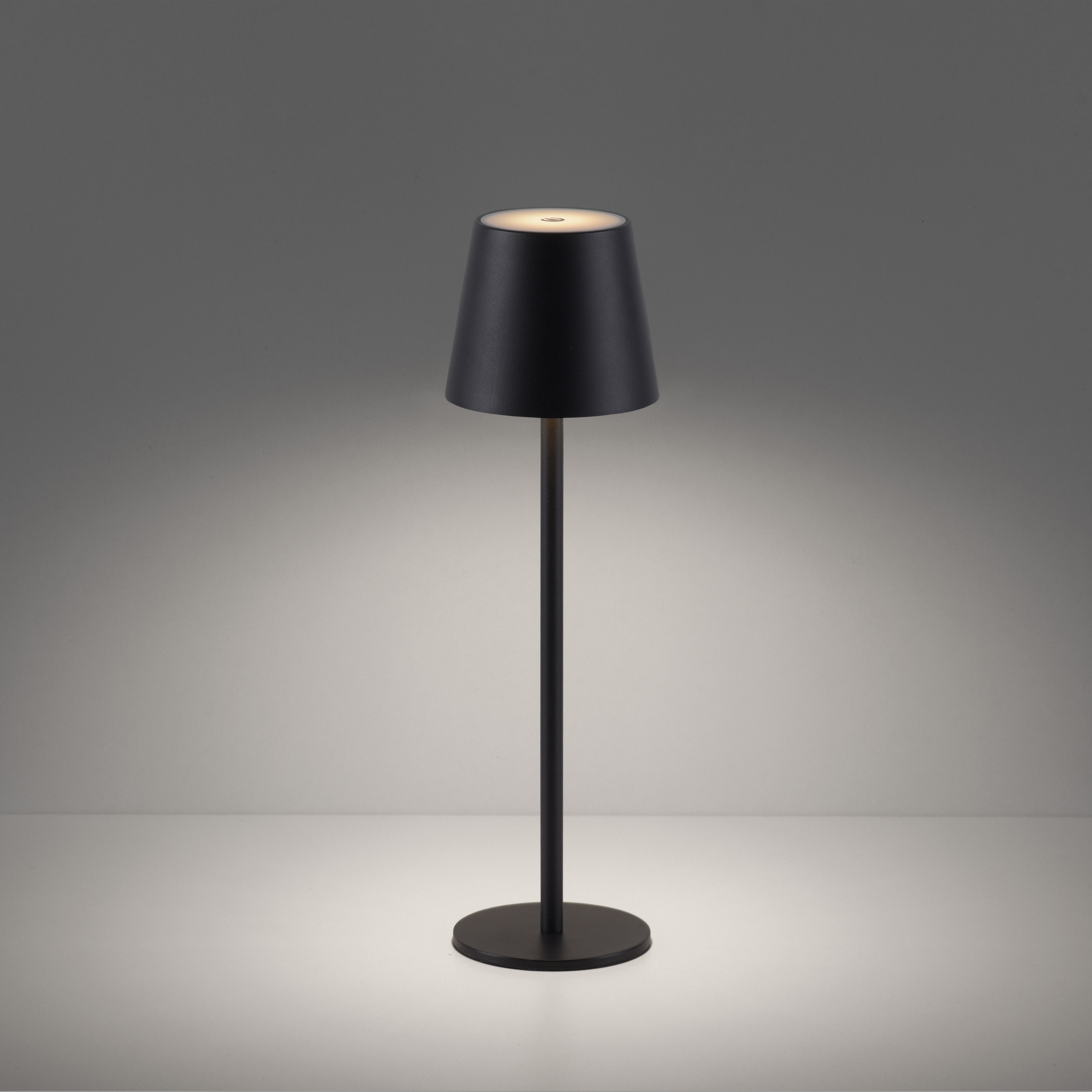 JUST LIGHT LED-Akku-Tischleuchte 19250-18 schwarz, 2,5 W, 320 lm, 3000 K, IP54 JUST LIGHT LED-Akku-Tischleuchte 19250-18 schwarz, 2,5 W, 320 lm, 3000 K, IP54