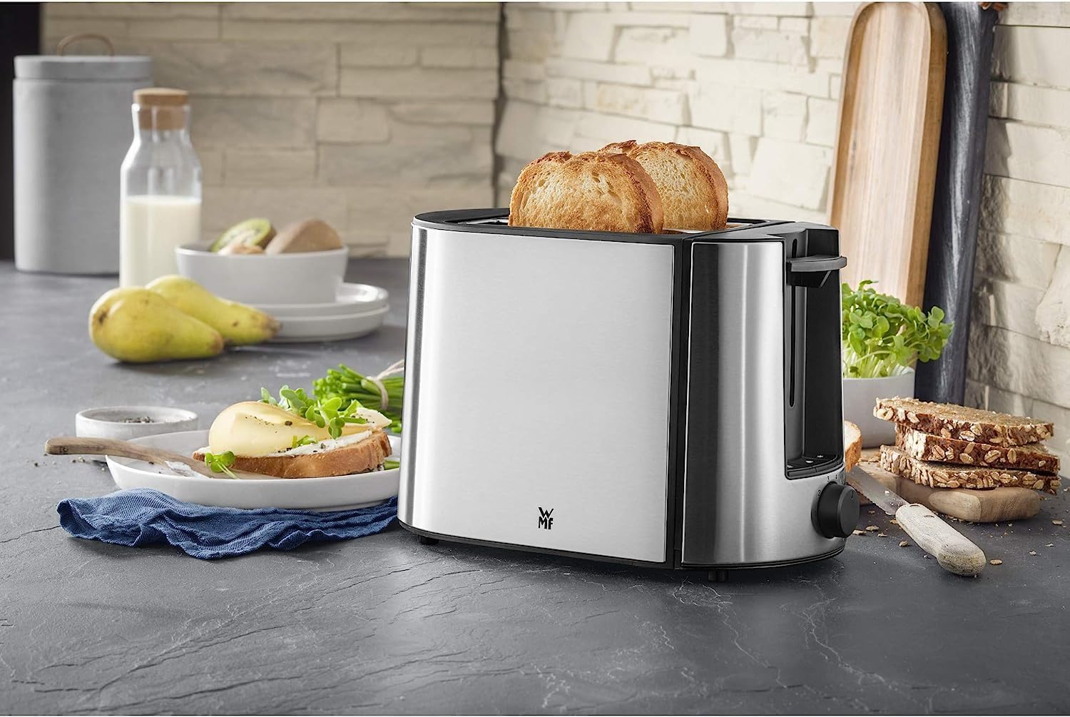 WMF Toaster Bueno Pro, 2 Scheiben, Doppelschlitz, edelstahl, 870 W WMF Toaster Bueno Pro, 2 Scheiben, Doppelschlitz, edelstahl, 870 W