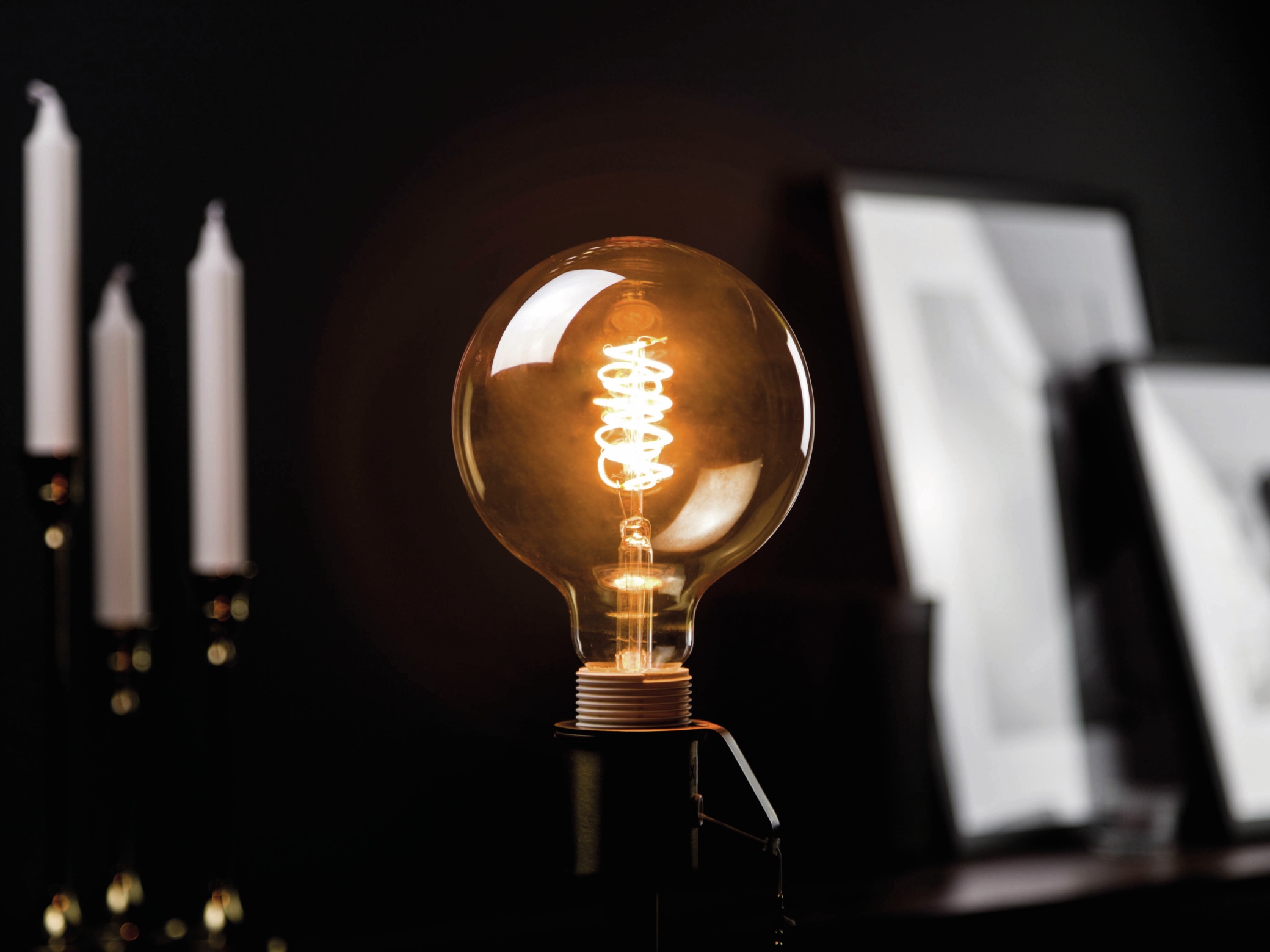 BLULAXA LED-Lampe, Vintage flex Filament, G125, 5W, 250lm, 1800K, gold BLULAXA LED-Lampe, Vintage flex Filament, G125, 5W, 250lm, 1800K, gold