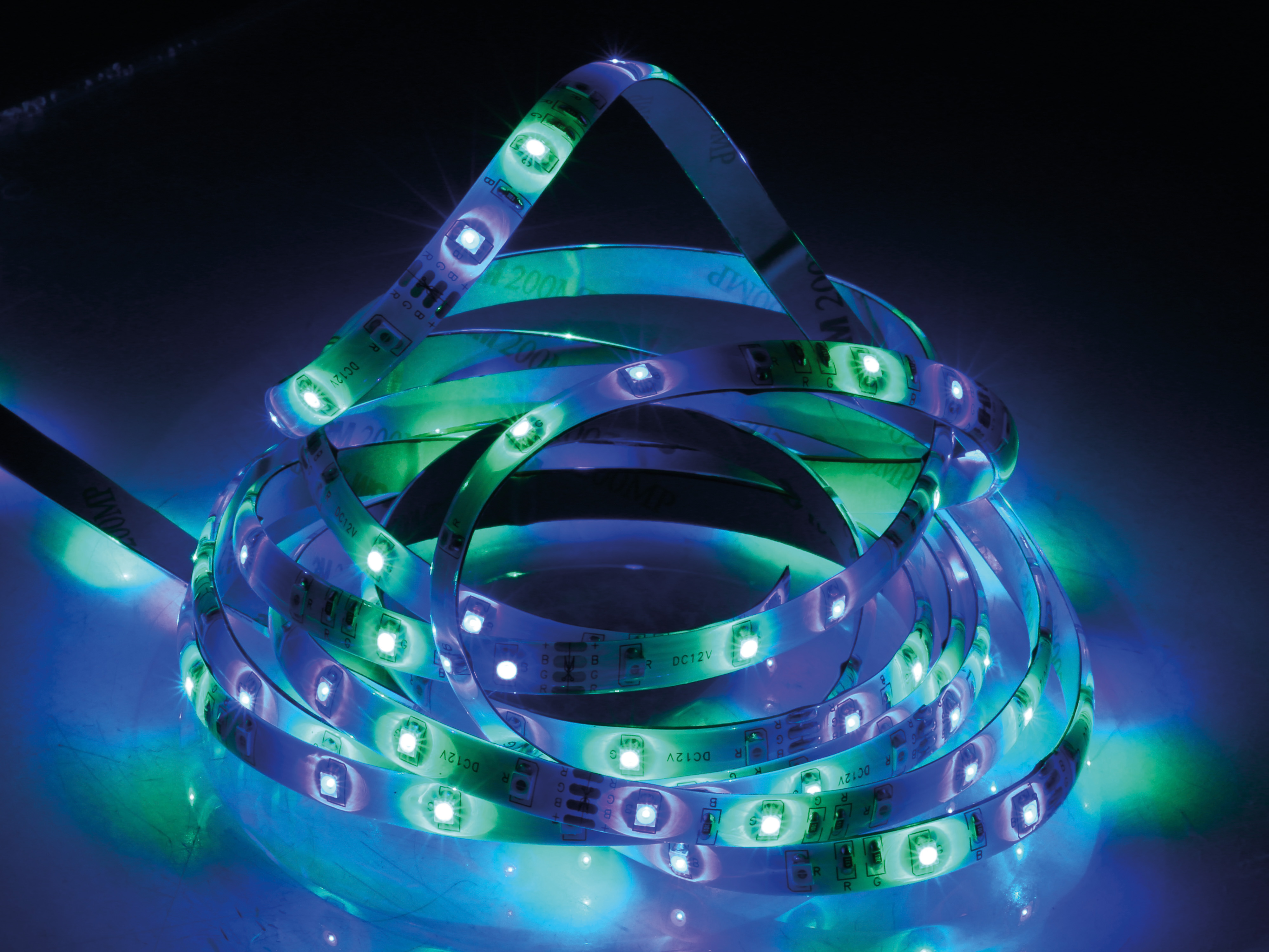 GRUNDIG RGB LED Strip, 3 m, 180 LEDs GRUNDIG RGB LED Strip, 3 m, 180 LEDs