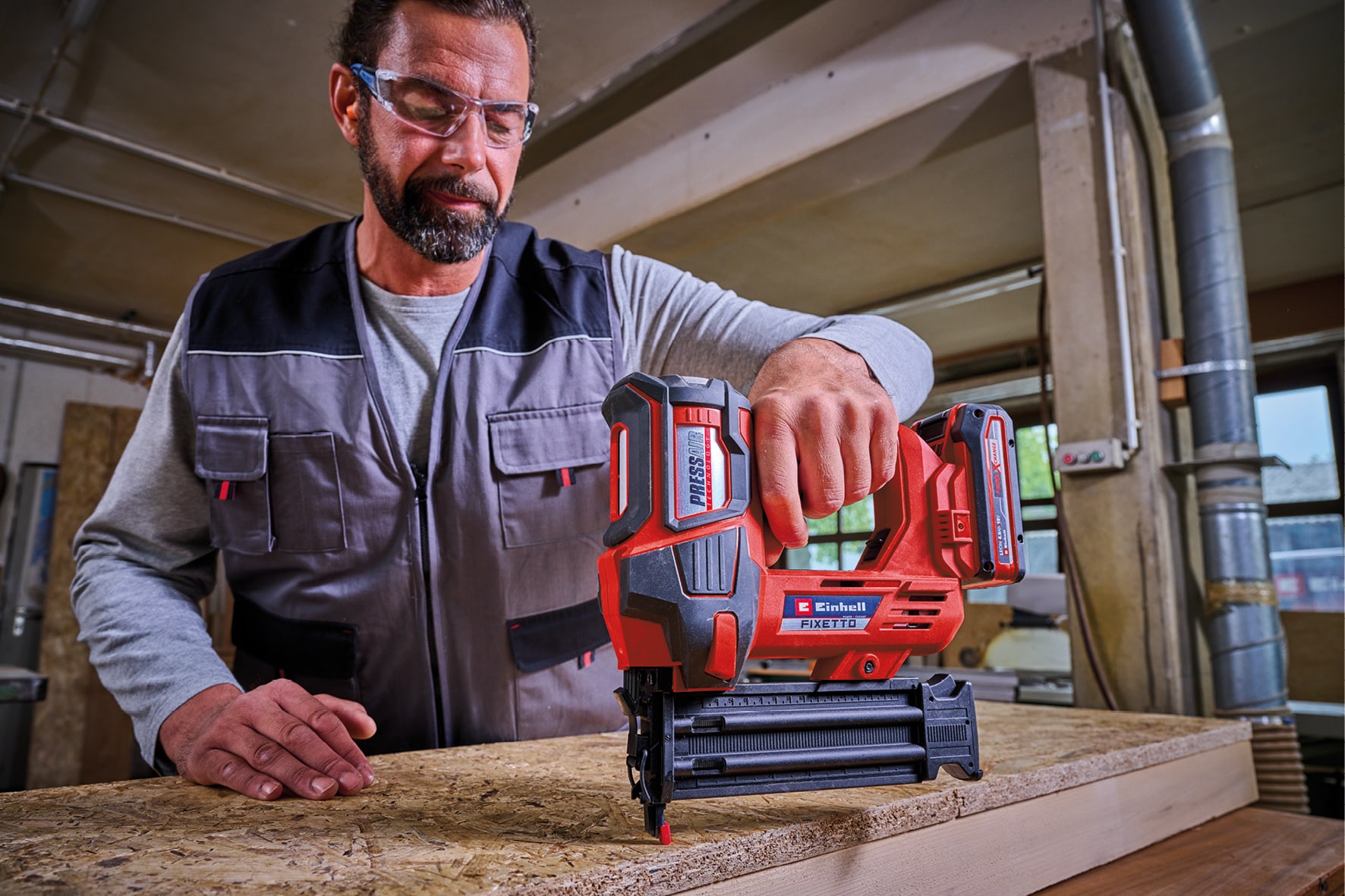 EINHELL PROFESSIONAL Akku-Nagler Fixetto 18/50 N, Solo + Systemkoffer E-Case S-F EINHELL PROFESSIONAL Akku-Nagler Fixetto 18/50 N, Solo + E-Box Koffer S-F