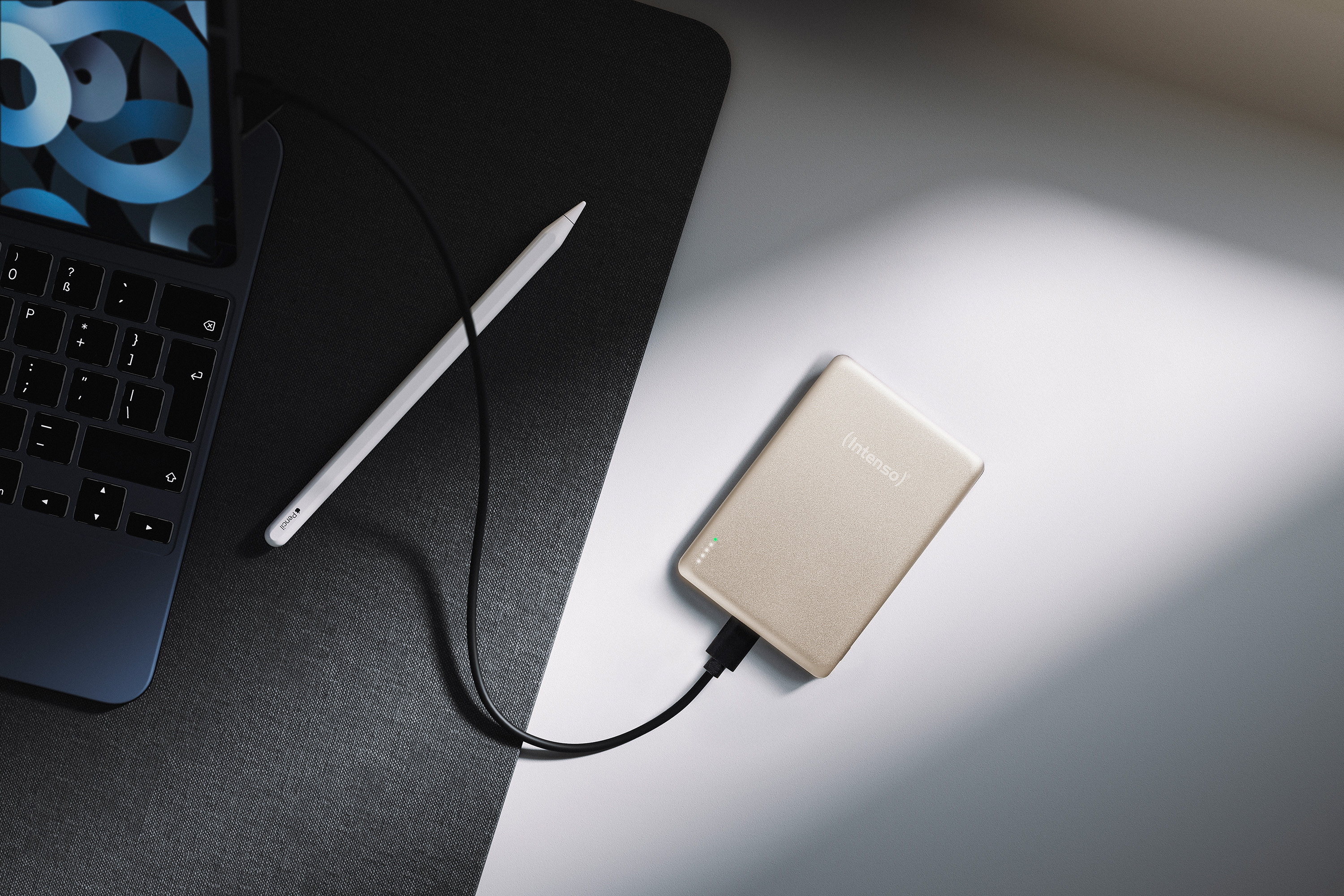 Powerbank INTENSO Magnetic Wireless, MW 5000, 5000 mAh, champange