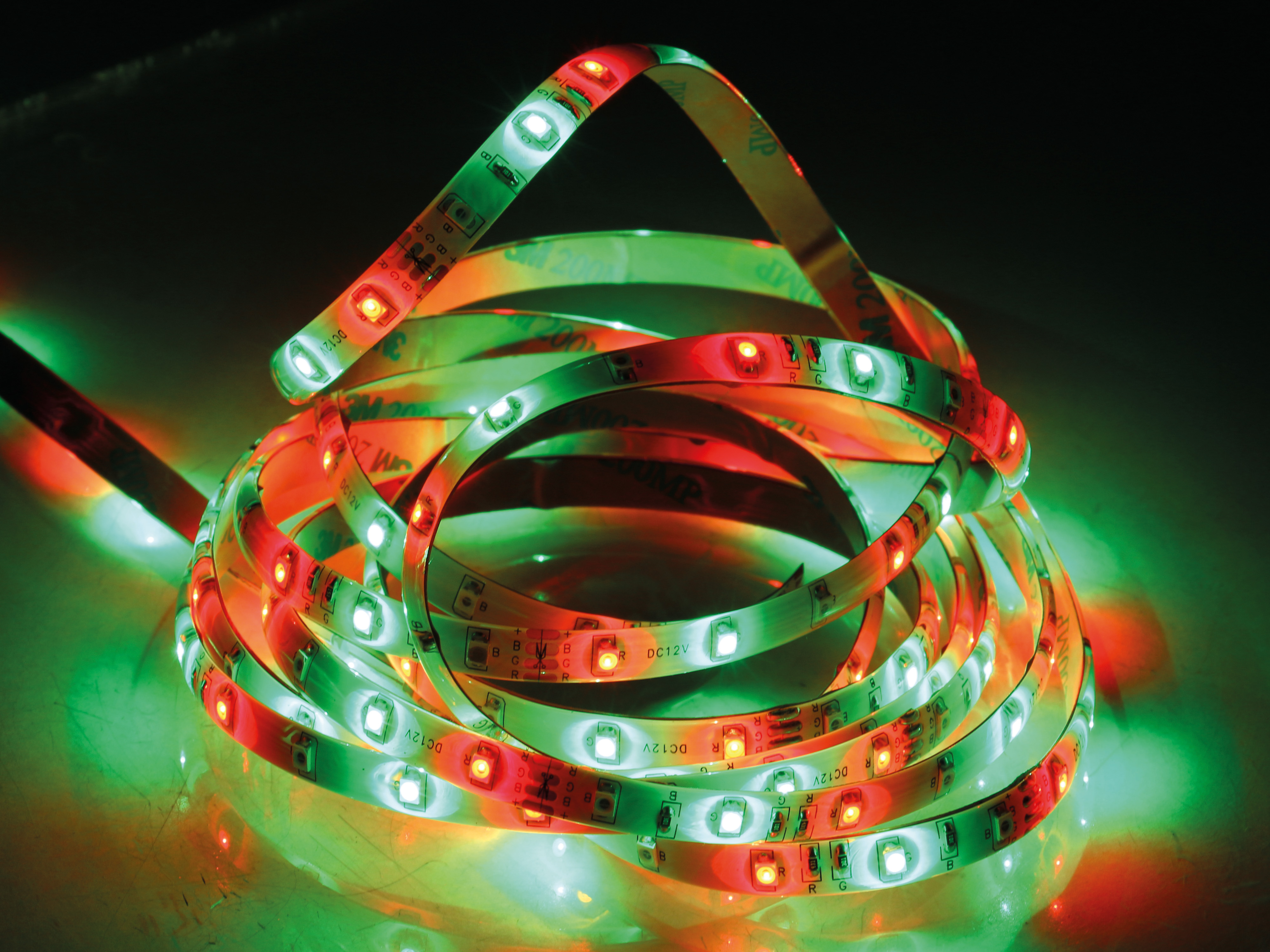 GRUNDIG RGB LED Strip, 3 m, 180 LEDs