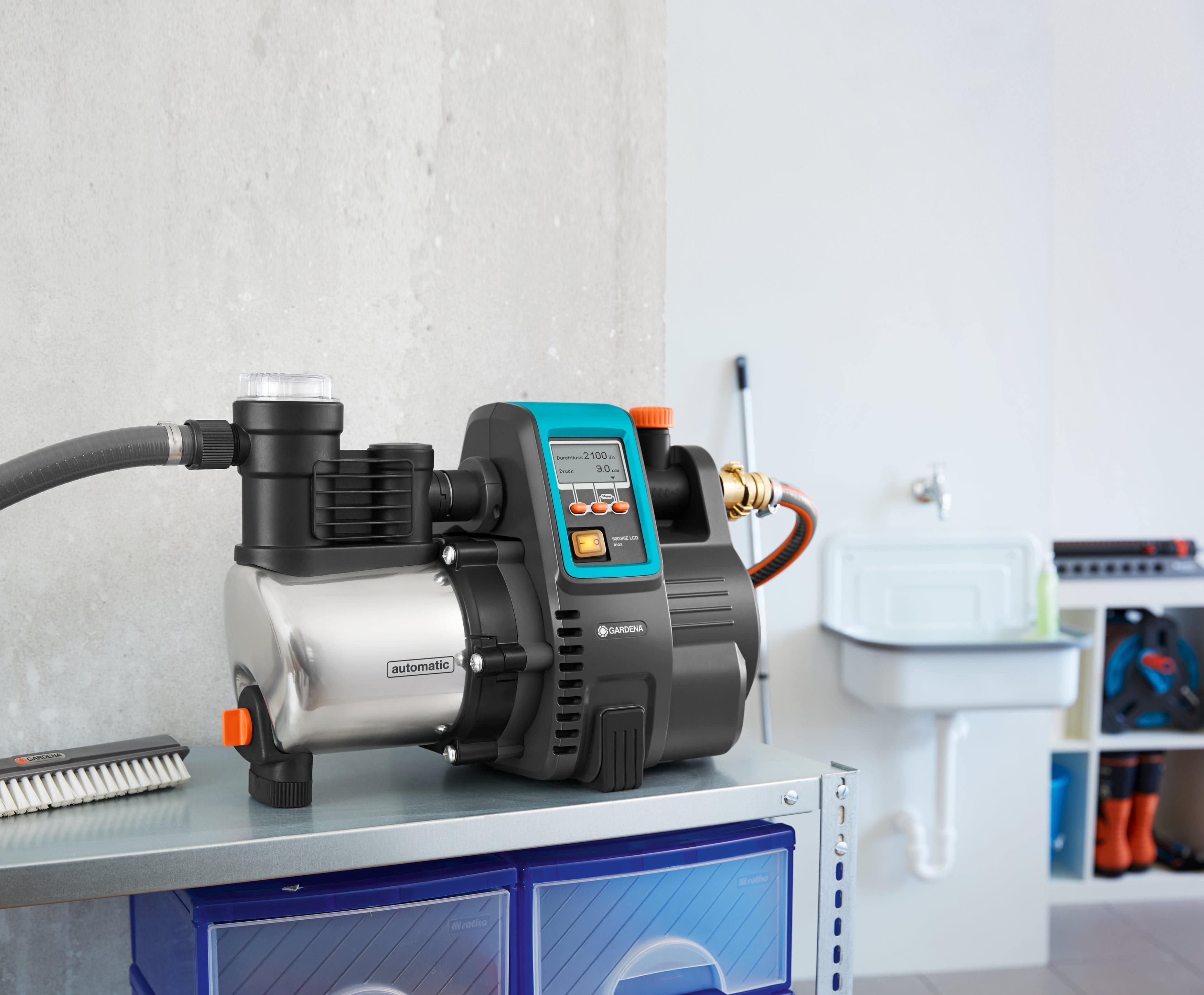 GARDENA Hauswasserautomat 600/6 LCD inox, 01760-20 GARDENA Hauswasserautomat 600/6 LCD inox, 01760-20