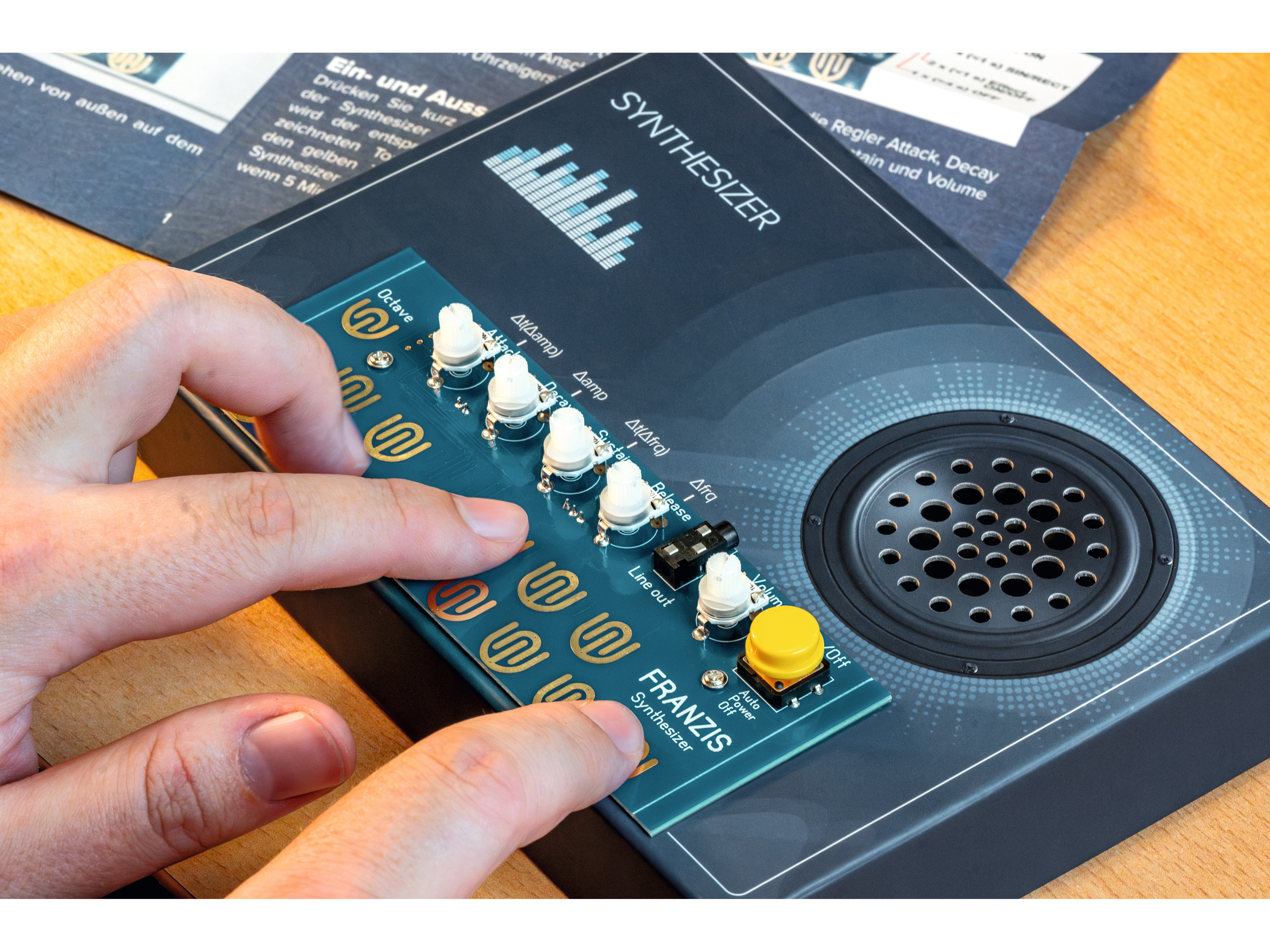 FRANZIS Synthesizer