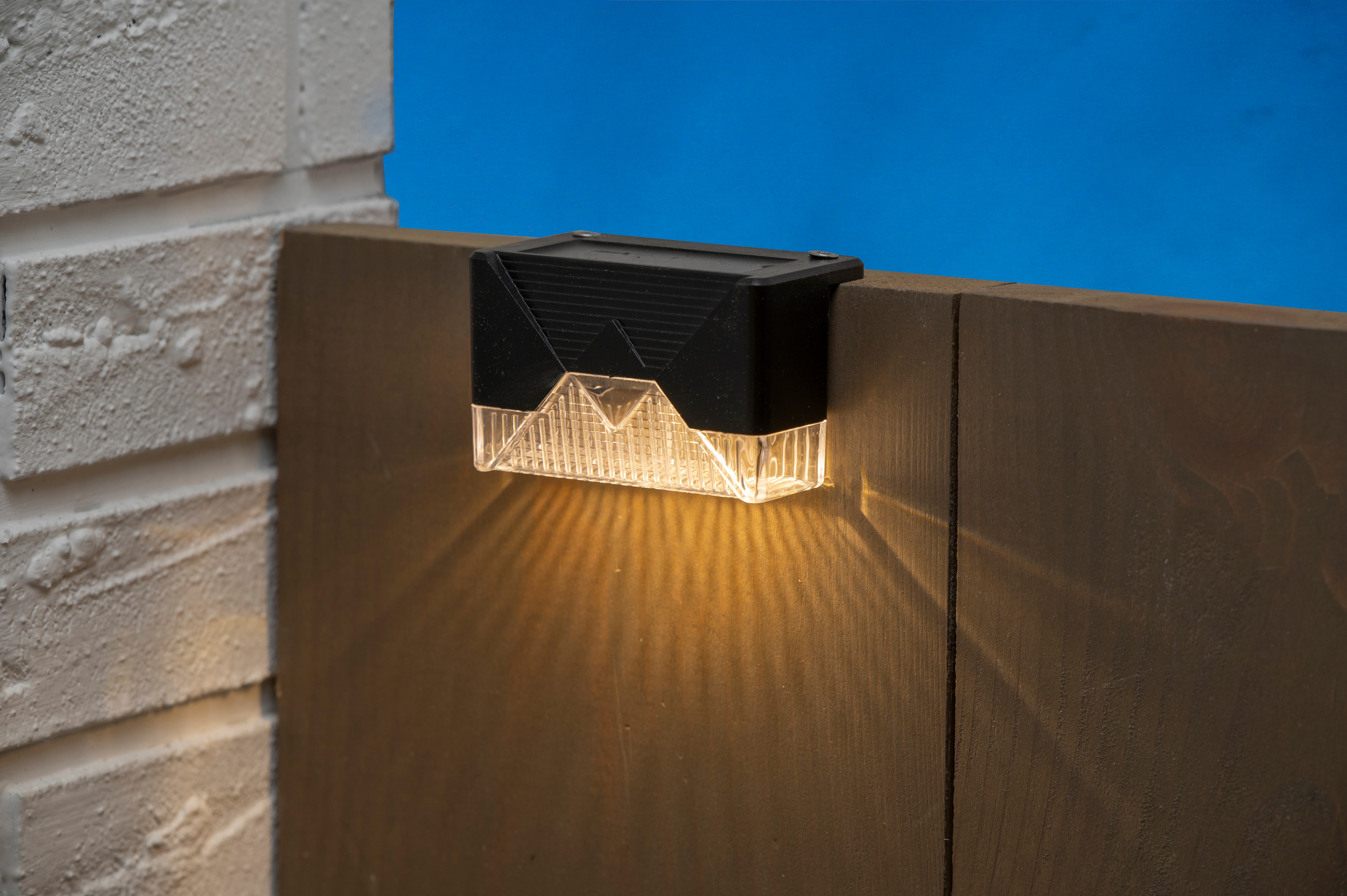 GRUNDIG Solar-Leuchten, 4 Stück