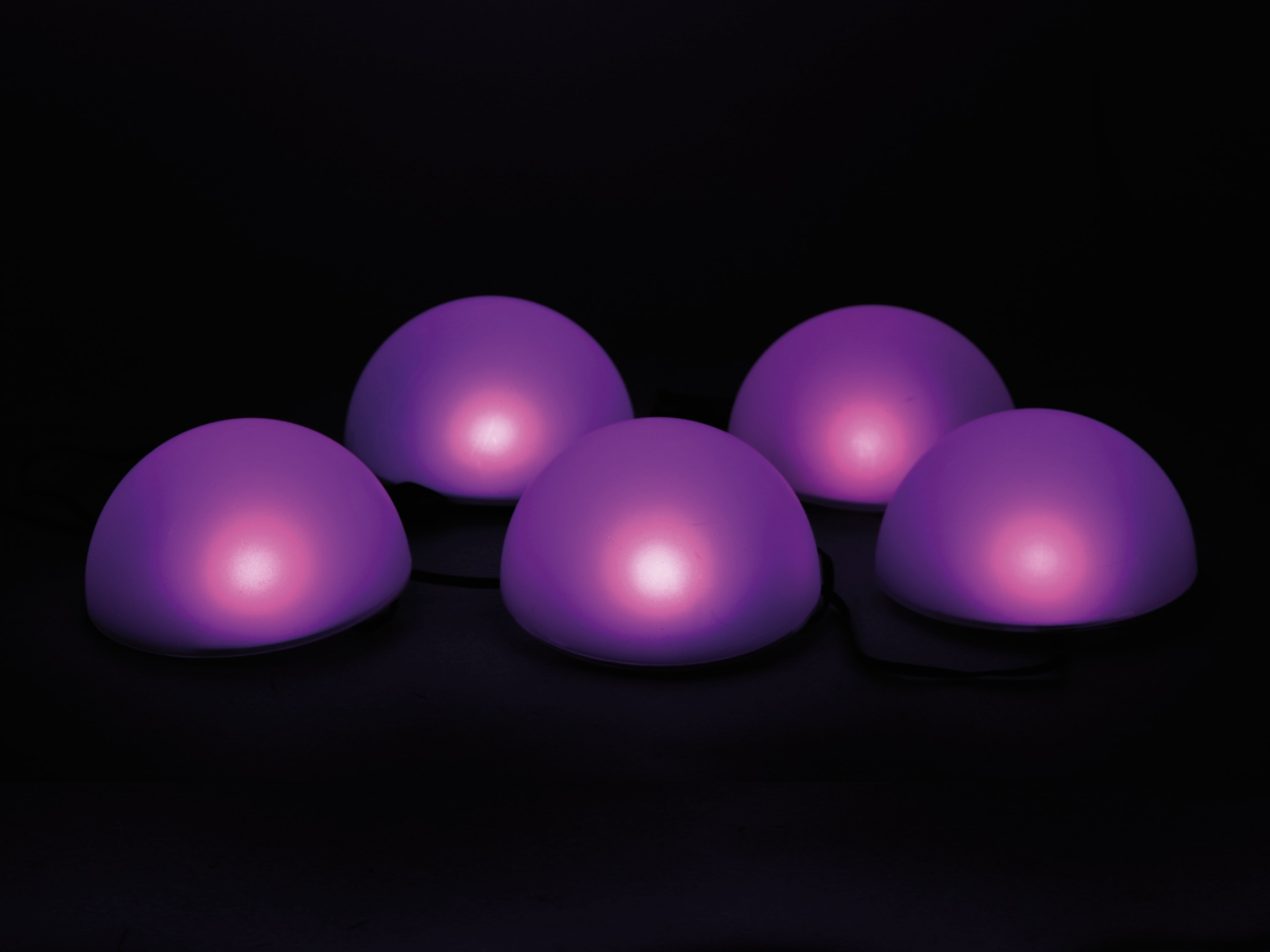 Solar-Bodenlichterkette, 5 Halbkugeln, RGB+WW, Bastelware Solar-Bodenlichterkette, 5 Halbkugeln, RGB+WW, Bastelware