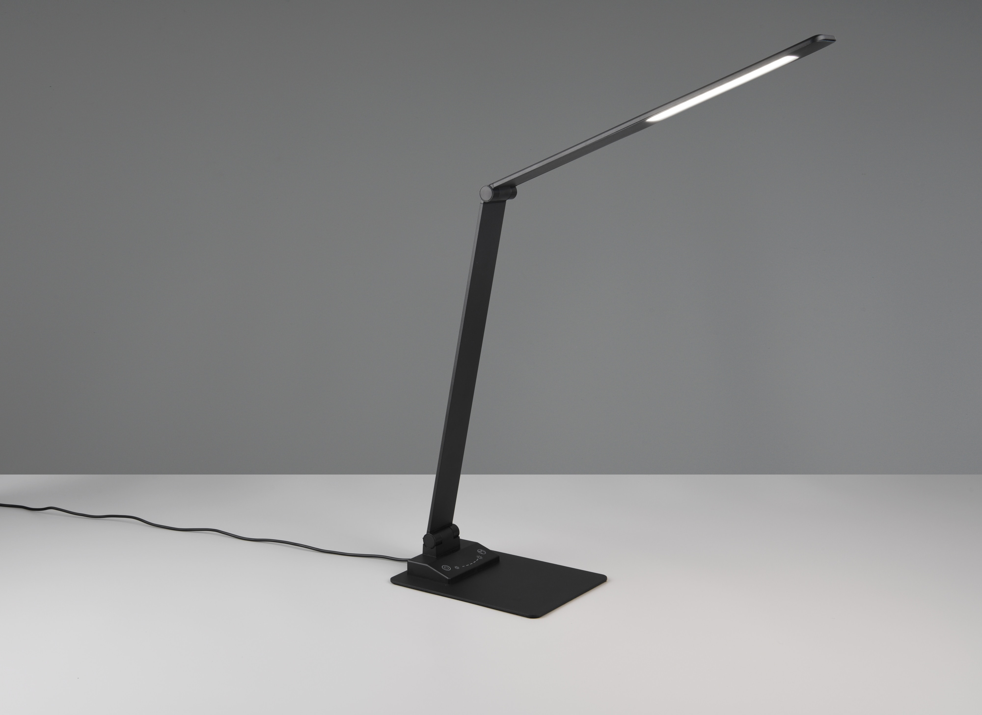 TRIO LED-Tischleuchte Travis 545310132 schwarz, 6,5 W, 650 lm, CCT