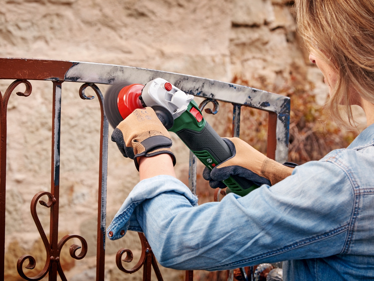 BOSCH Akku-Winkelschleifer UniversalGrind 18V-75, 06033E5001, Solo BOSCH Akku-Winkelschleifer UniversalGrind 18V-75, 06033E5001, Solo