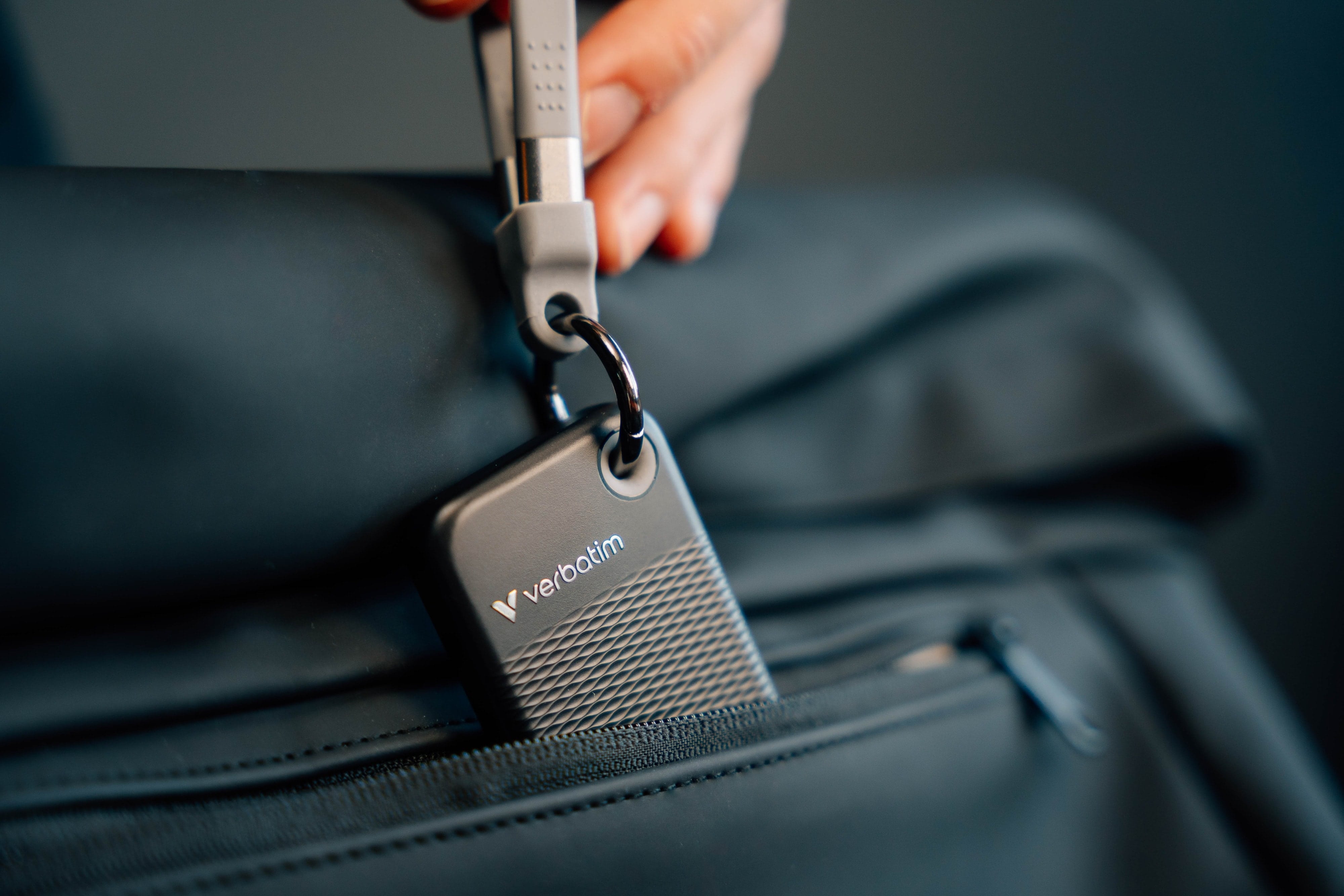 VERBATIM Externe SSD Pocket 2TB schwarz-grau VERBATIM Externe SSD Pocket 2TB schwarz-grau