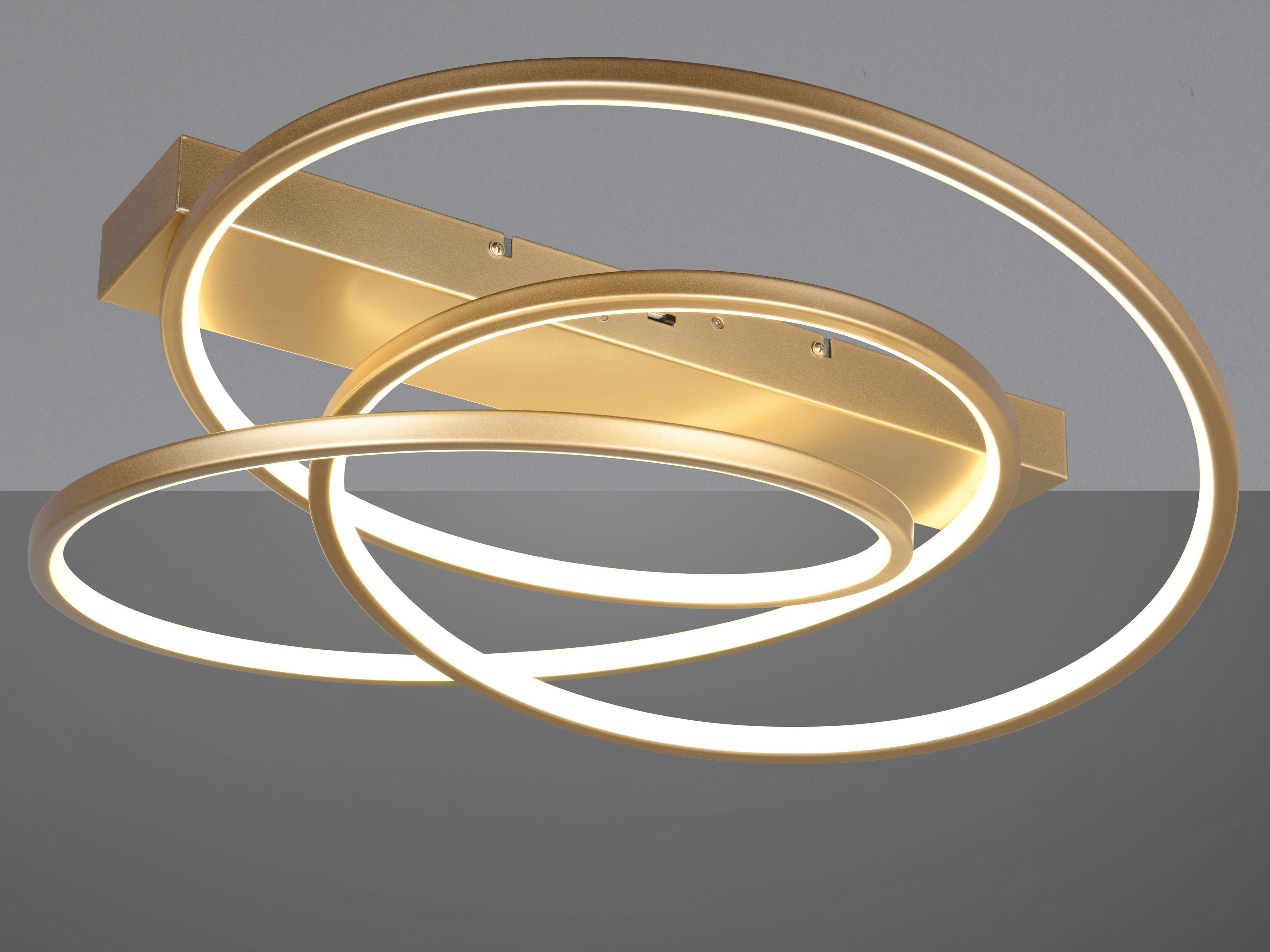 TRIO LED-Deckenleuchte Darvin 649110179 goldfarbig, 34 W, 4500 lm, CCT